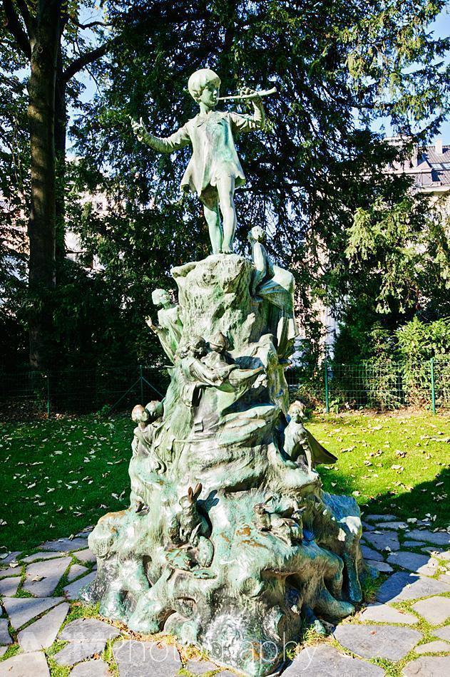 Peter Pan Statue in Parc D'Egmont, Brussels, Belgium Peter Pan Statue in Parc D'Egmont, Brussels, Belgium