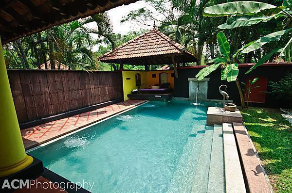 Pool Pool