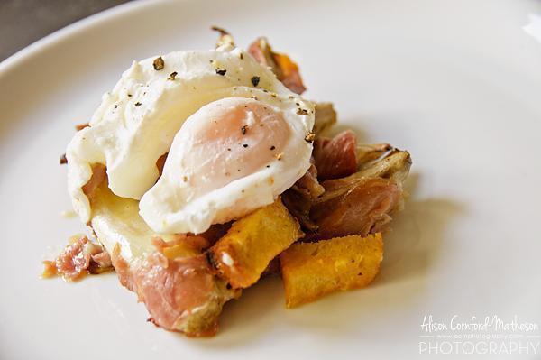 Poached eggs with chicory Poached eggs with chicory