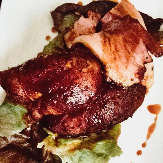 Smoked chicken and bacon at Cool Bun Brussels