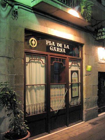 Pla de la Garsa - Not too inviting from the outside...