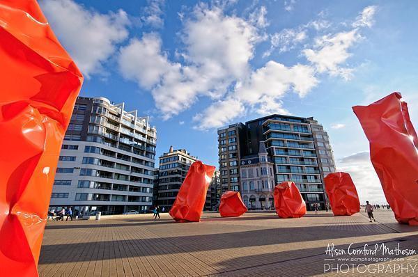 ‘Rock Strangers’ by Arne Quinze are a conversation starter on the Oostende Coast