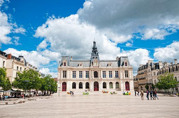 Poitier’s town hall on Place Marechal Leclerc