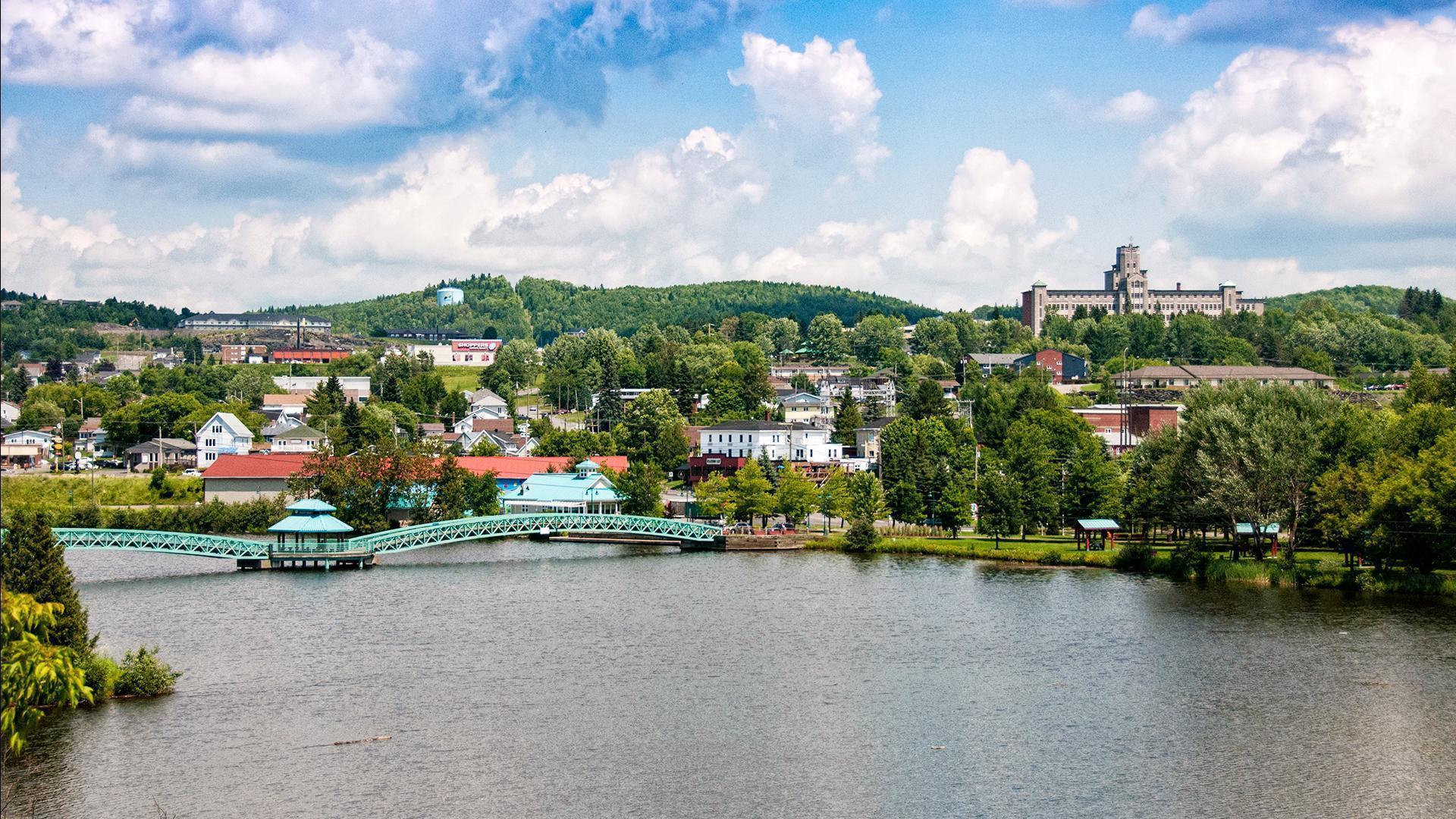 Edmundston, NB, is the perfect base to discover Brayon culture and the Republic of Madawaska