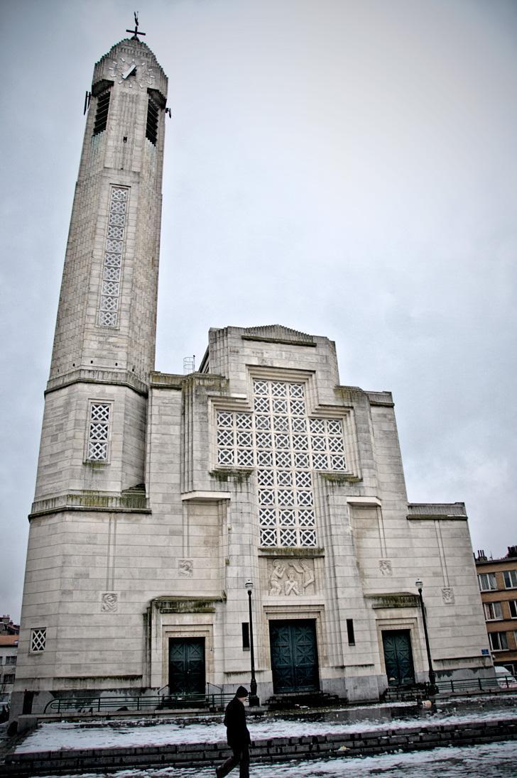 Did you know the beautiful Art Deco Church of Saint-Jean Baptiste is found in Molenbeek? 