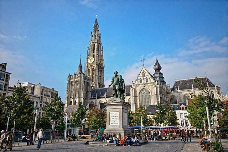With our handy insiders guide, you don't have to wonder what to see in Antwerp Belgium any longer.