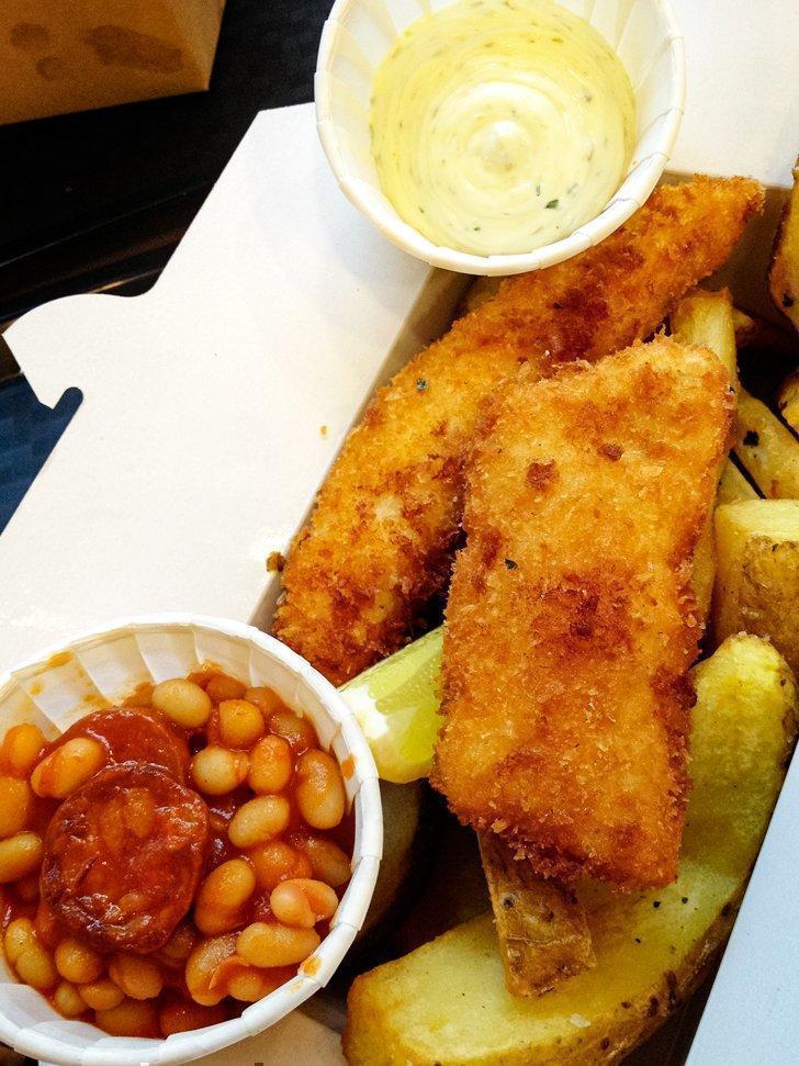 Bia Mara serves the best fish and chips in Brussels city center