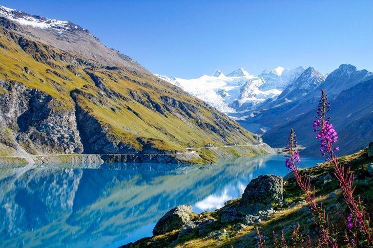 Lac De Moiry French Speaking Switzerland 